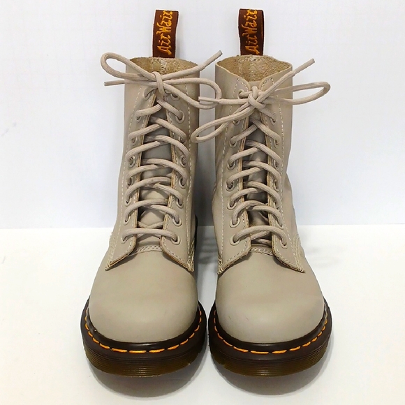 Martens 1460 Pascal Virginia Women's Taupe 8-Eyed Lace-up Boots